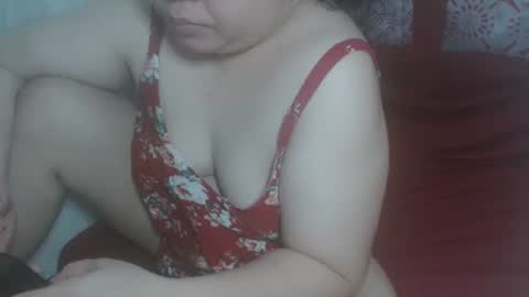 Snapshot of _pinayglamourbum_143xxx_ chatting on 10-16-25, 08:43 Pinaylovelybum online show from 10-16-25, 08:43