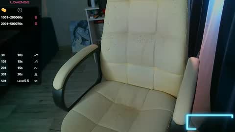 Ilona online show from 03-12-25, 11:31