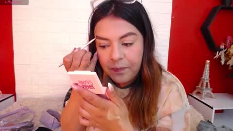 Laura online show from 12-01-25, 06:35