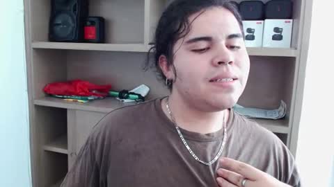   online show from 07-03-26, 04:24