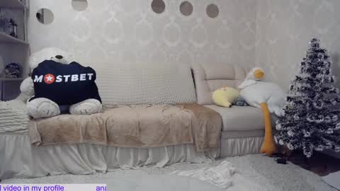 Snapshot of _pretty_fox_ chatting on 12-09-24, 01:02 _pretty_fox_ online show from 12-09-24, 01:02