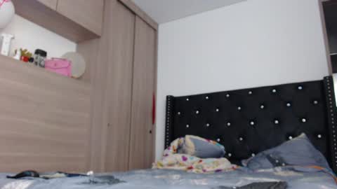 Snapshot of _ravenna_ chatting on 02-05-25, 03:13 Samara Romero online show from 02-05-25, 03:13