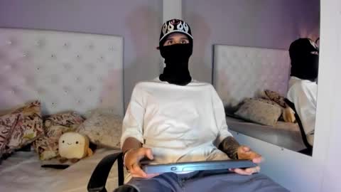 Snapshot of _realwav chatting on 02-04-26, 08:09 wav online show from 02-04-26, 08:09