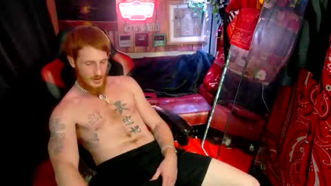 Snapshot of _redxxx chatting on 06-08-26, 09:20 REDxxx online show from 06-08-26, 09:20