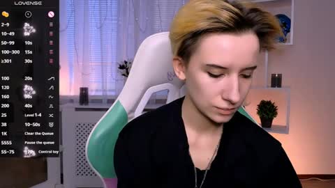 Rein online show from 05-12-26, 03:53
