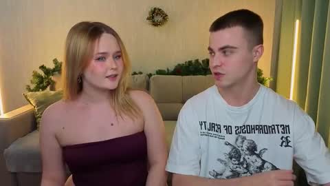 LISSAPVT IS OPEN online show from 12-01-25, 06:35