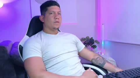 Roberto online show from 04-12-26, 12:10