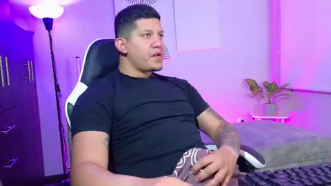 Roberto online show from 07-17-26, 12:23