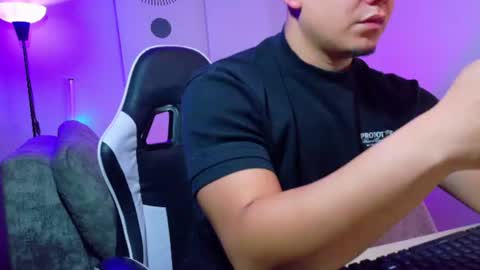 Roberto online show from 07-18-26, 06:50