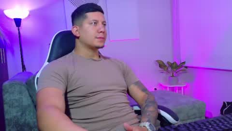 Roberto online show from 07-22-26, 12:19
