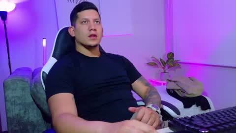 Roberto online show from 07-23-26, 12:36