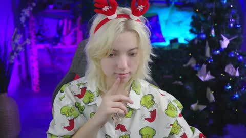 Rock stone online show from 12-25-24, 04:33