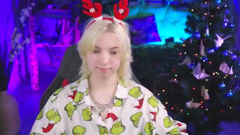 Rock stone online show from 12-25-24, 07:35