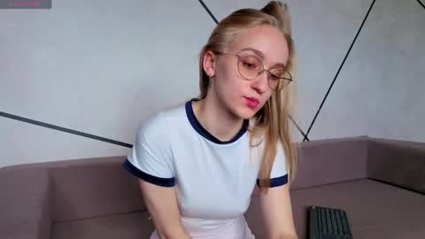 Ruby online show from 05-22-26, 06:42