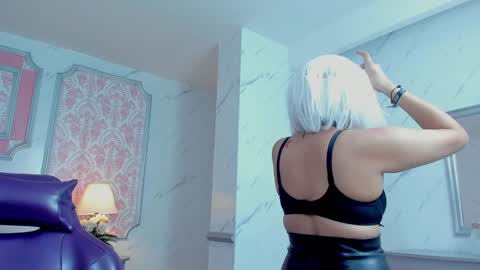 Snapshot of _saakuraa_ chatting on 12-06-24, 08:29 1430 2100 -5 online show from 12-06-24, 08:29