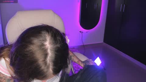 Snapshot of _sabrinamoon chatting on 01-05-25, 06:02 online show from 01-05-25, 06:02