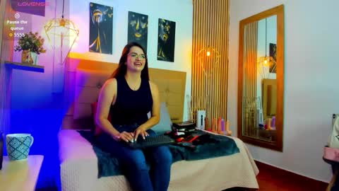 SAMANTHA FOX online show from 09-30-25, 11:04