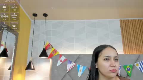 Snapshot of _sammy_fit chatting on 06-25-26, 12:42 Antonella online show from 06-25-26, 12:42