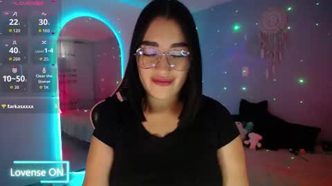  SantaLove  online show from 06-18-26, 07:07