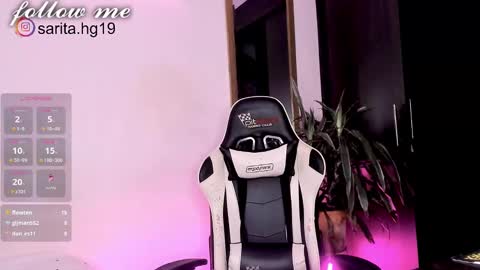 Sara  intagram online show from 02-13-25, 01:05