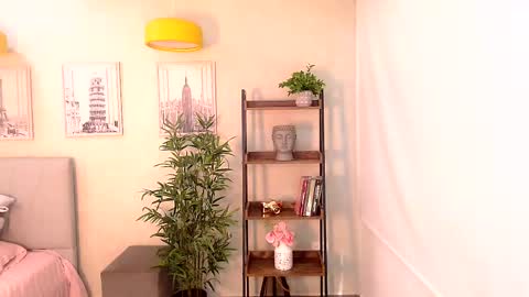 Sassy Girl online show from 02-11-25, 06:22