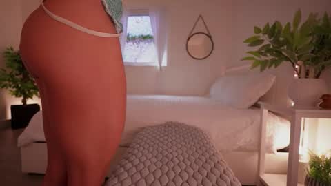 Snapshot of _savii chatting on 02-23-26, 04:15 Savii online show from 02-23-26, 04:15