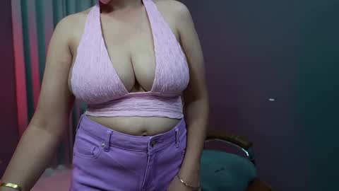 Snapshot of _savy_ chatting on 06-01-26, 07:21 Savreen online show from 06-01-26, 07:21