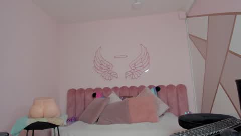 Scarlett online show from 01-23-25, 08:46