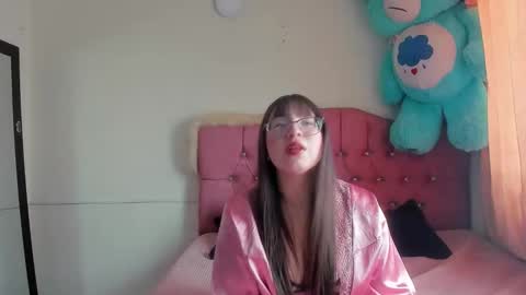 Snapshot of _scarlett_moon_ chatting on 03-09-26, 06:56 SCARLETT online show from 03-09-26, 06:56