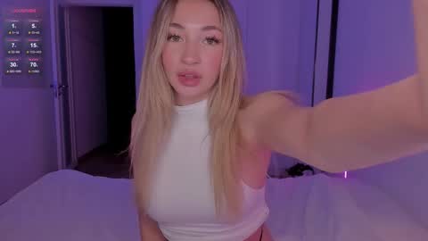 Snapshot of _secretdesire chatting on 11-21-25, 06:17 Kat online show from 11-21-25, 06:17