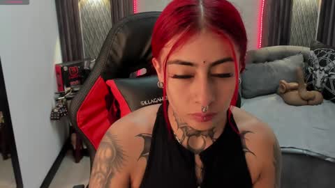 Snapshot of _selene_red chatting on 02-03-25, 03:49 Selene online show from 02-03-25, 03:49