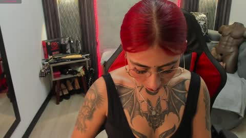 Snapshot of _selene_red chatting on 02-05-25, 04:36 Selene online show from 02-05-25, 04:36