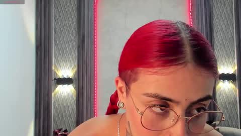 Snapshot of _selene_red chatting on 02-14-25, 07:54 Selene online show from 02-14-25, 07:54