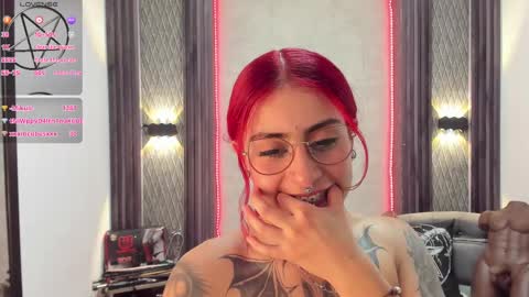 Snapshot of _selene_red chatting on 02-20-25, 06:46 Selene online show from 02-20-25, 06:46