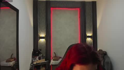 Snapshot of _selene_red chatting on 02-21-25, 12:39 Selene online show from 02-21-25, 12:39