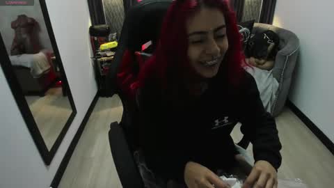 Snapshot of _selene_red chatting on 03-06-25, 12:41 Selene online show from 03-06-25, 12:41