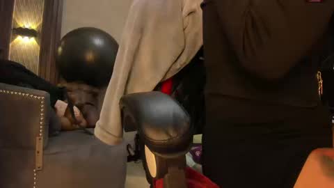 Snapshot of _selene_red chatting on 09-09-25, 03:22 Selene online show from 09-09-25, 03:22