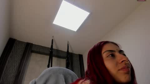 Snapshot of _selene_red chatting on 10-03-25, 02:03 Selene online show from 10-03-25, 02:03