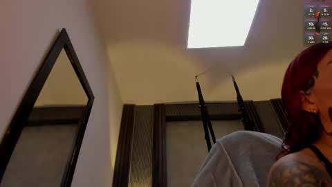 Snapshot of _selene_red chatting on 10-04-25, 04:16 Selene online show from 10-04-25, 04:16