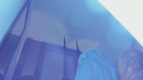 Snapshot of _selene_red chatting on 10-21-25, 02:40 Selene online show from 10-21-25, 02:40