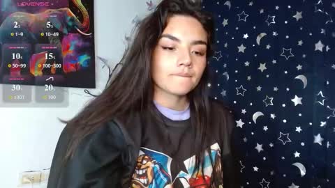 Snapshot of _serendepia_ chatting on 11-04-25, 05:50 Serendipia online show from 11-04-25, 05:50