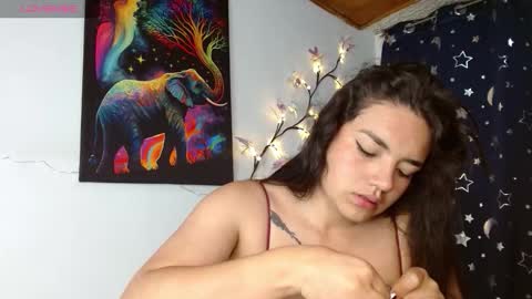 Snapshot of _serendepia_ chatting on 11-06-25, 05:19 Serendipia online show from 11-06-25, 05:19