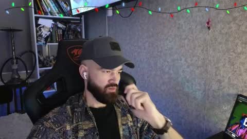 Ask me online show from 02-07-26, 01:09