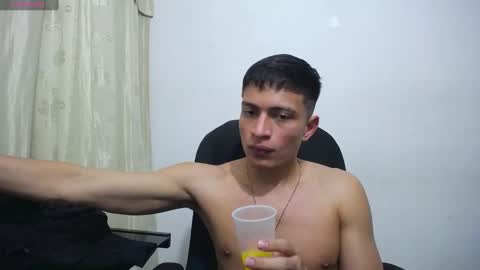 Snapshot of _sexy_jack chatting on 01-17-25, 06:15 Juan Pablo-independent model online show from 01-17-25, 06:15