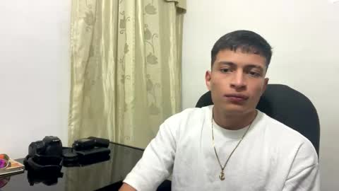 Snapshot of _sexy_jack chatting on 01-18-25, 03:42 Juan Pablo-independent model online show from 01-18-25, 03:42