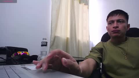 Snapshot of _sexy_jack chatting on 01-19-25, 02:59 Juan Pablo-independent model online show from 01-19-25, 02:59