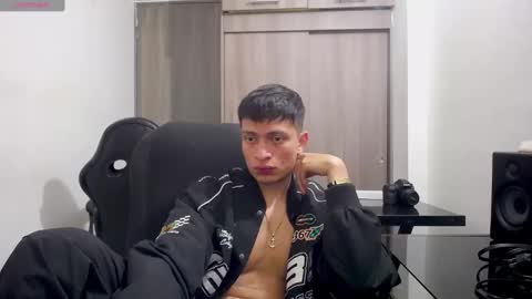 Snapshot of _sexy_jack chatting on 01-20-25, 03:15 Juan Pablo-independent model online show from 01-20-25, 03:15