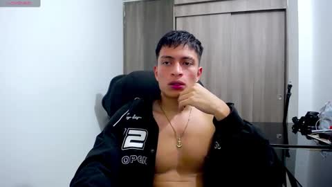 Snapshot of _sexy_jack chatting on 01-28-25, 04:29 Juan Pablo-independent model online show from 01-28-25, 04:29