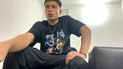 Snapshot of _sexy_jack chatting on 02-20-25, 11:43 Juan Pablo-independent model online show from 02-20-25, 11:43