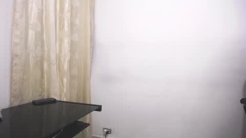 Snapshot of _sexy_jack chatting on 02-25-25, 01:20 Juan Pablo-independent model online show from 02-25-25, 01:20